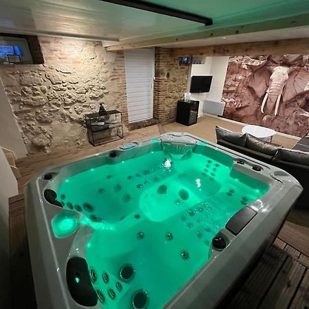 Gîte le jardin secret et Gîte au temps suspendu Montpezat  Extérieur photo