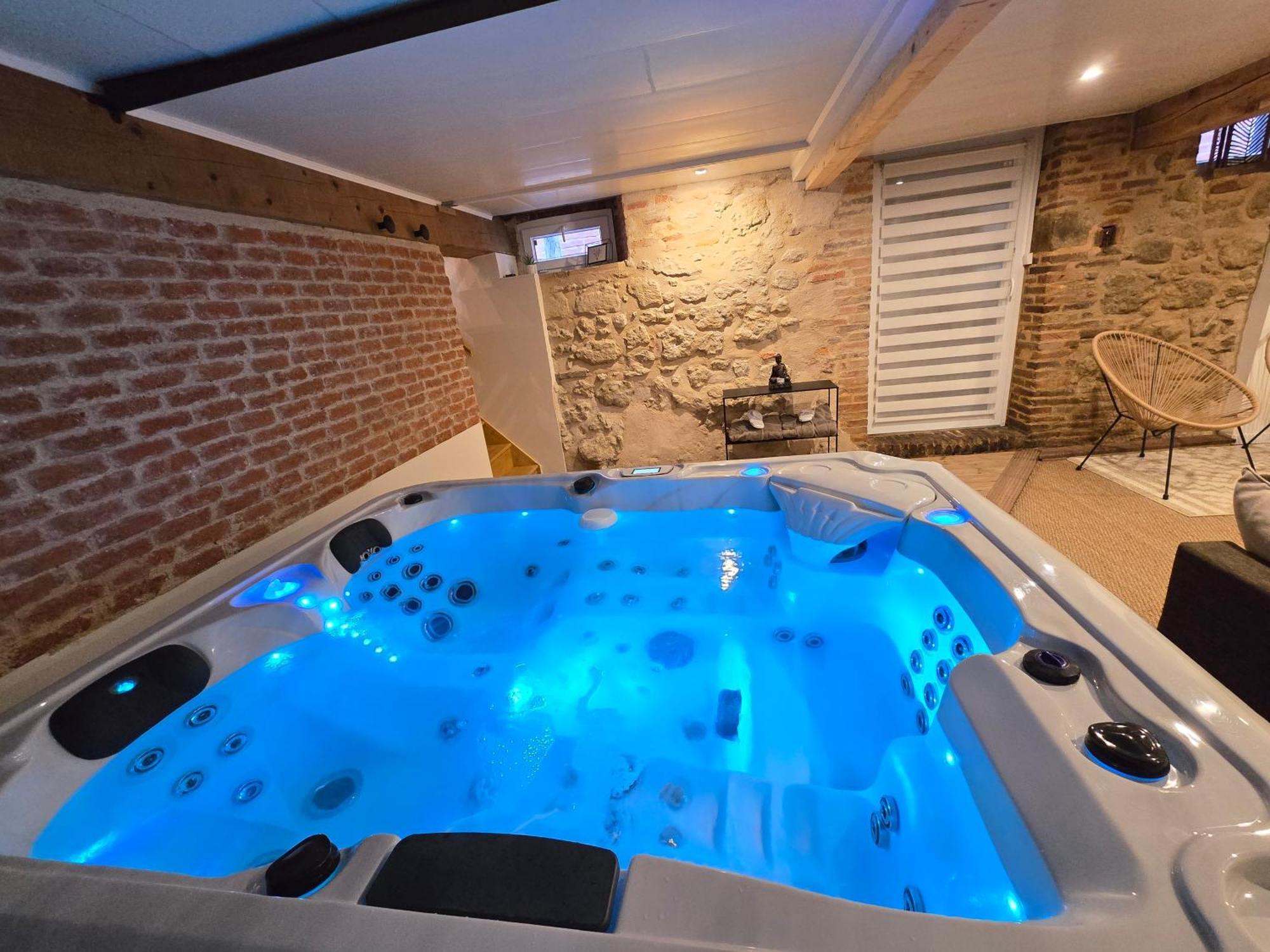 Gîte le jardin secret et Gîte au temps suspendu Montpezat  Extérieur photo